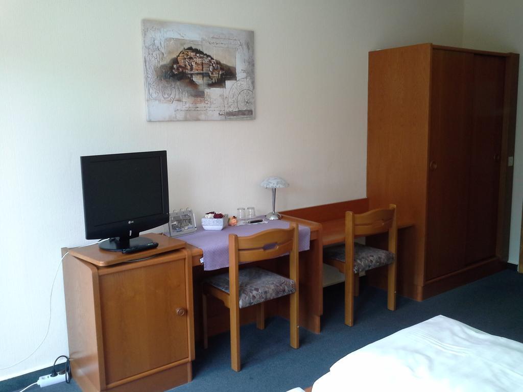 Hotel Haus Mariandl à Düsseldorf Chambre photo