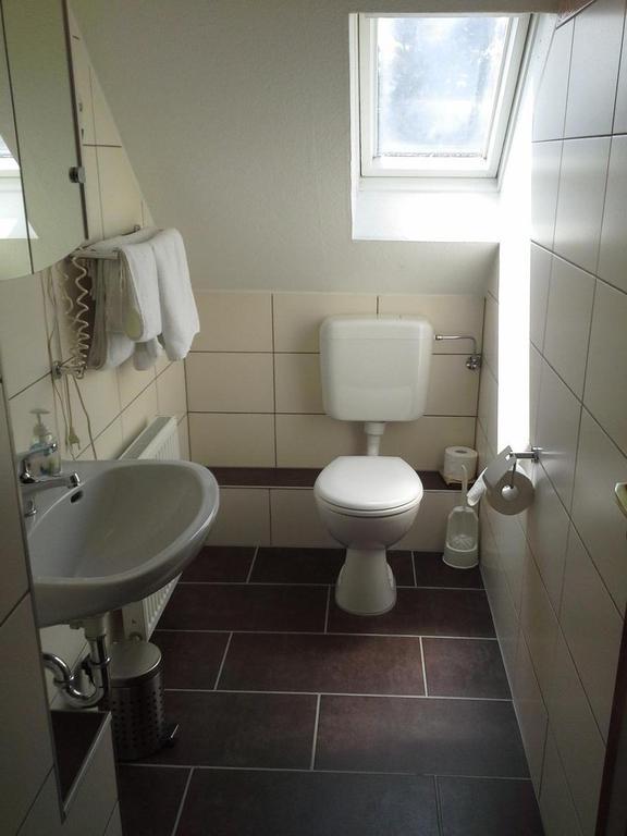 Hotel Haus Mariandl à Düsseldorf Extérieur photo
