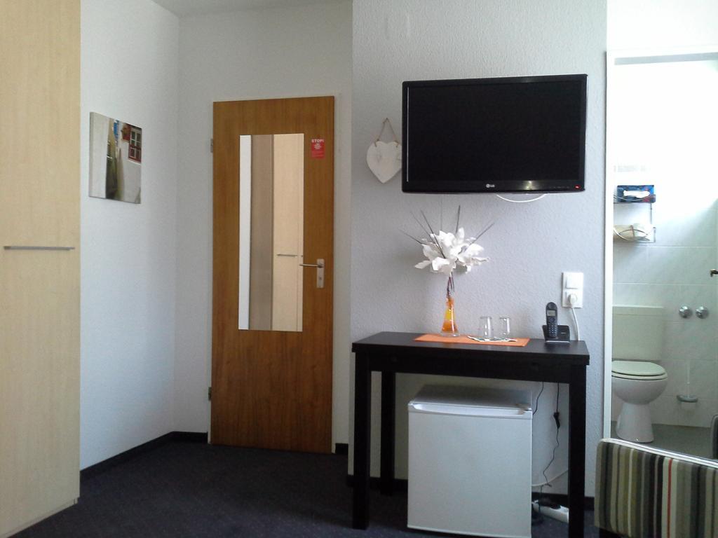 Hotel Haus Mariandl à Düsseldorf Chambre photo