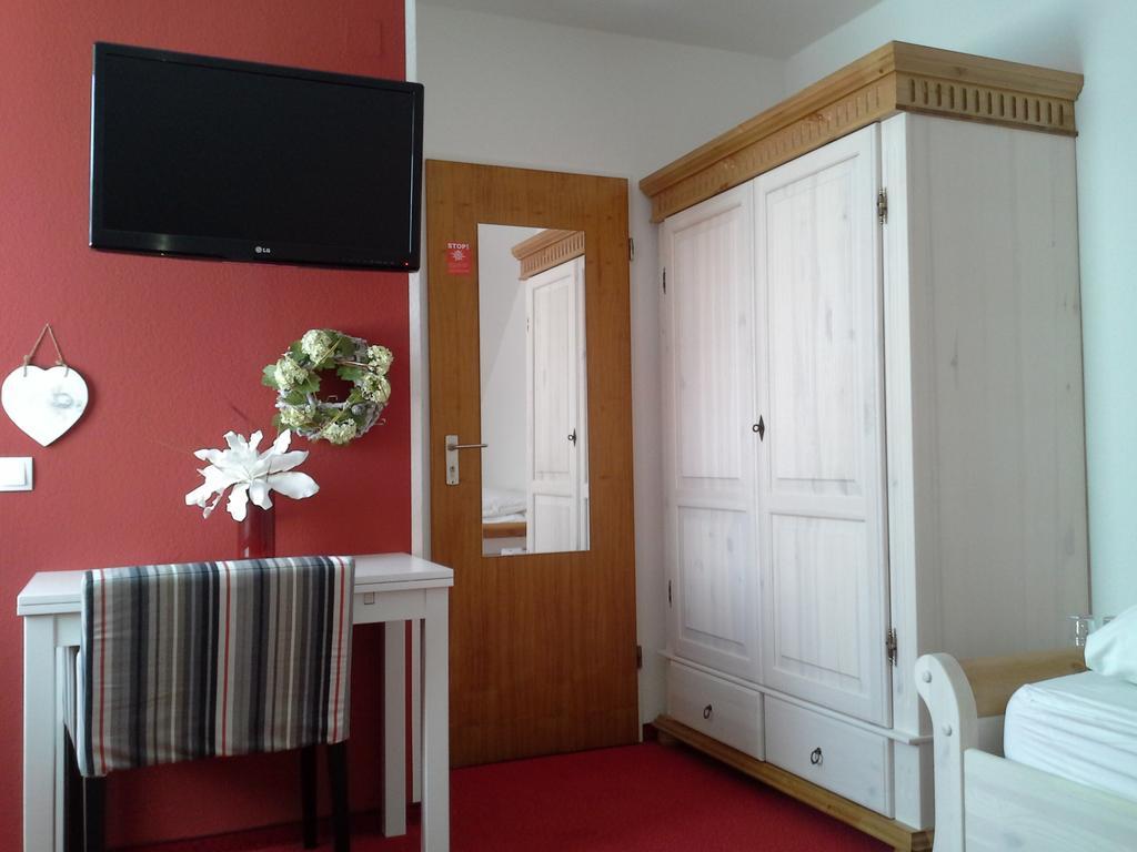 Hotel Haus Mariandl à Düsseldorf Chambre photo