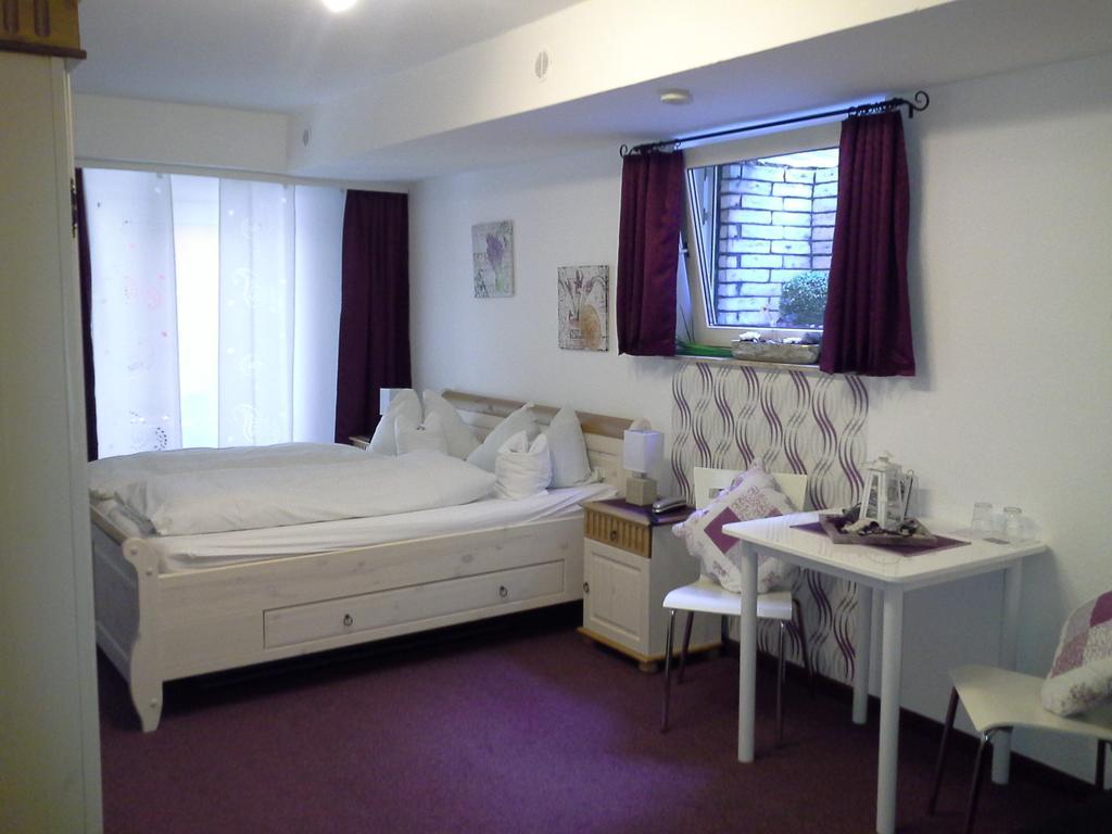 Hotel Haus Mariandl à Düsseldorf Chambre photo