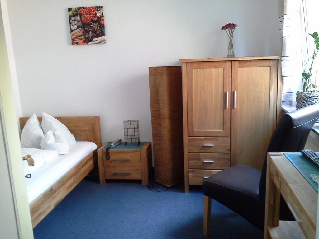 Hotel Haus Mariandl à Düsseldorf Extérieur photo