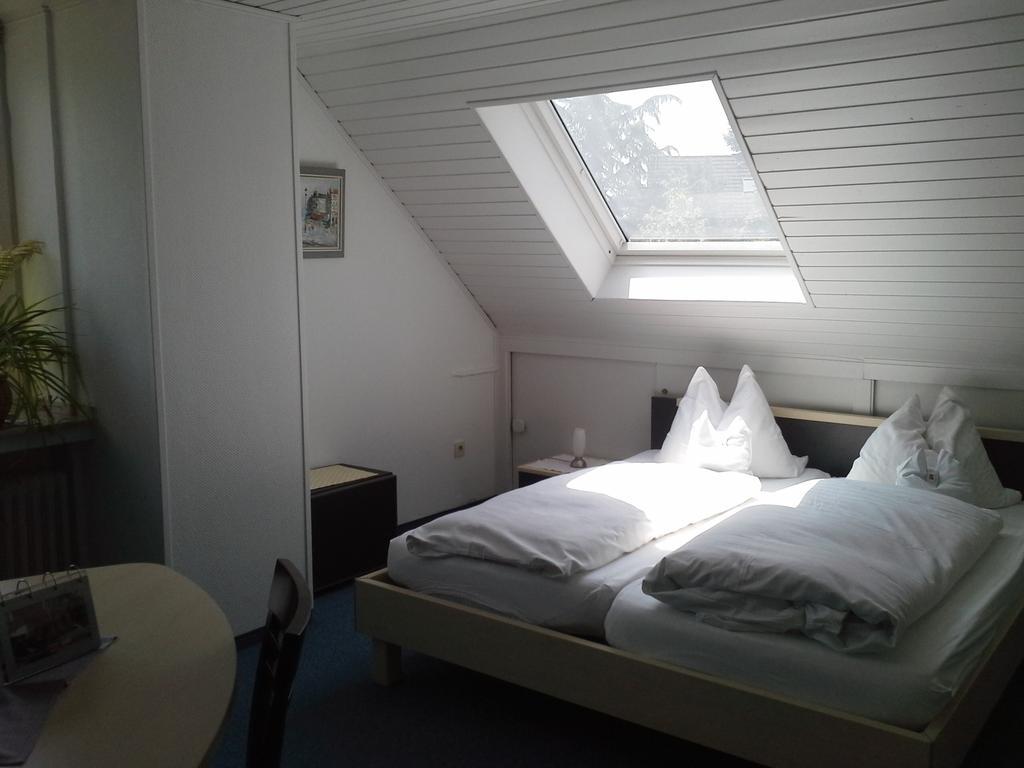 Hotel Haus Mariandl à Düsseldorf Extérieur photo